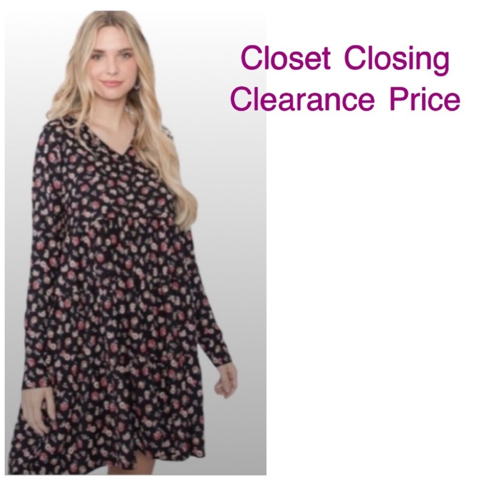 CLEARANCE- Large Women’s Floral Long SleeveTiered Dress
